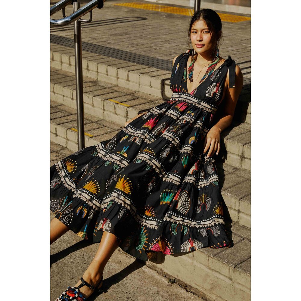 BLACK WONDERFUL HEADDRESS V NECK MIDI DRESS